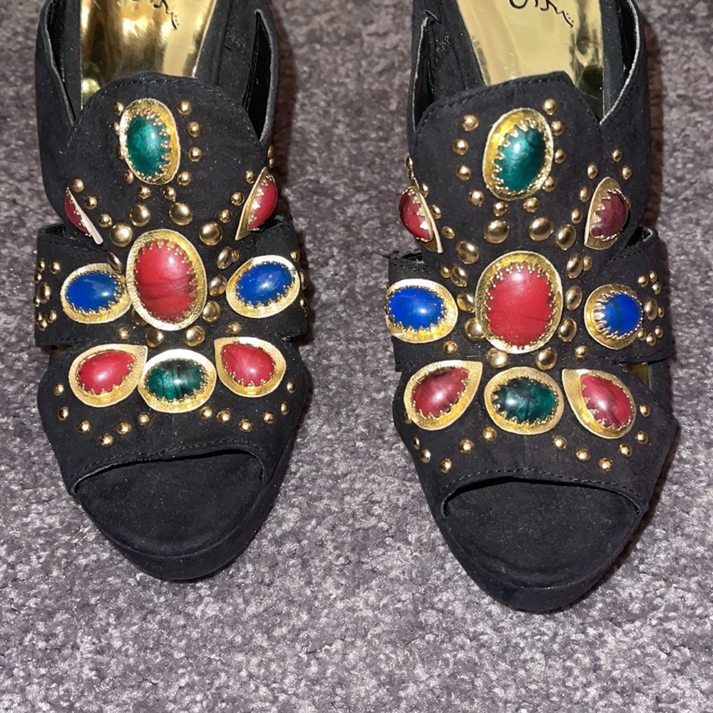 Black velvety jewel stone heels - Picture 2 of 6